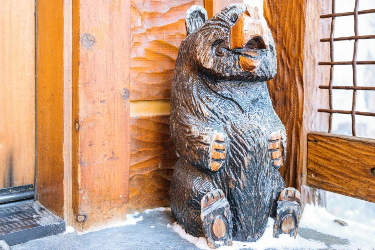Bear Meadows Lodge - Hot Tub - Tahoe Donner Home 트럭키 외부 사진